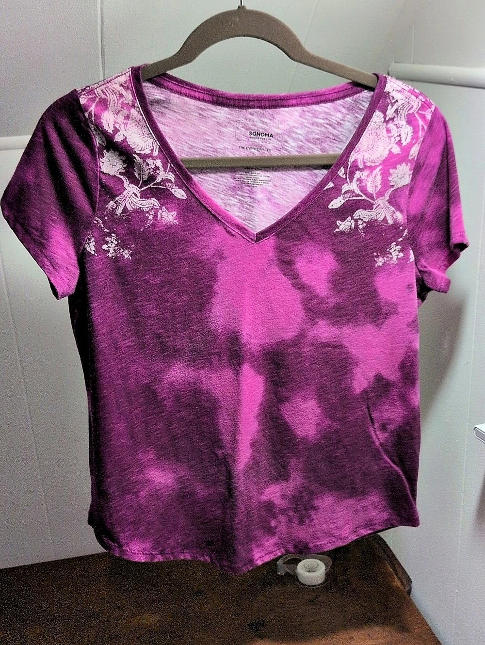 Sonoma The Everyday Tee Floral Short Sleeve Tee in Purple Size Medium Petite